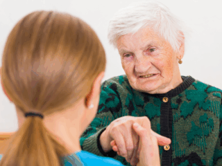 Chcesz uniknąć napięć i nieporozumień? Klucz tkwi w pierwszych dniach z opiekunem